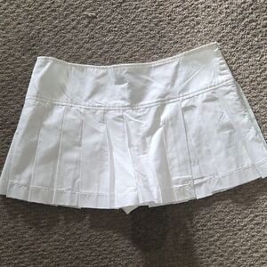 Zara Classic Cream Skirt